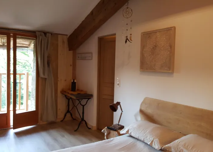 Frühstückspension D'hotes St Jacques Adults Only