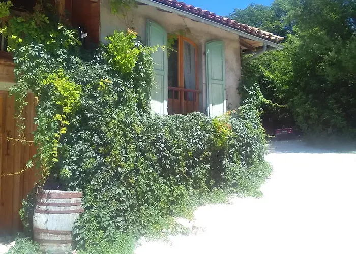 Frühstückspension D'hotes St Jacques Adults Only