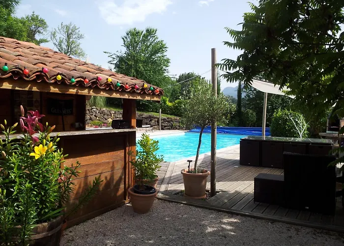 Frühstückspension D'hotes St Jacques Adults Only 3*