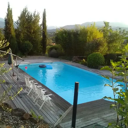 D'hotes St Jacques Adults Only فندق مبيت وإفطار 3*